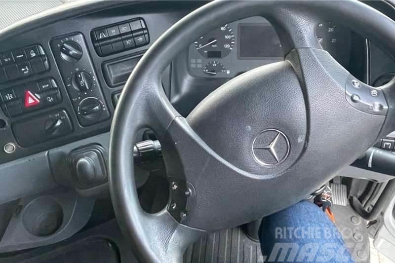 Mercedes-Benz 2646 6x4 T/T Inne
