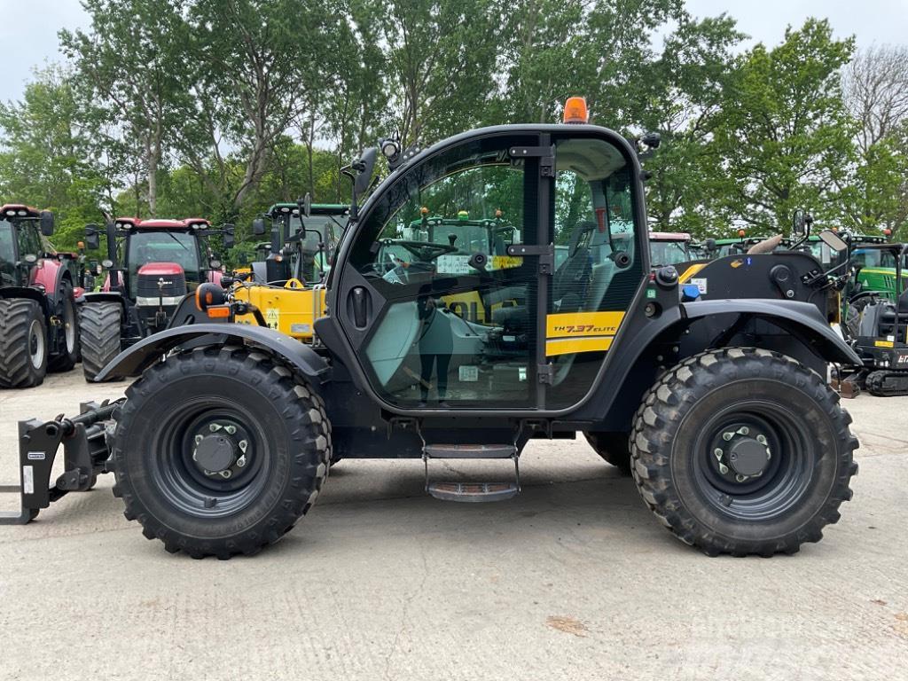New Holland Th7.37 elite Telehandlers for agriculture