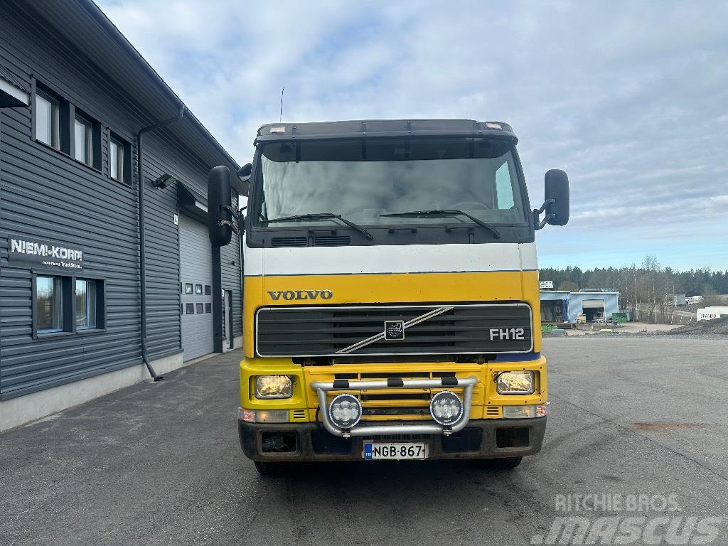 Volvo FH12 6x2 Cable lift demountable trucks