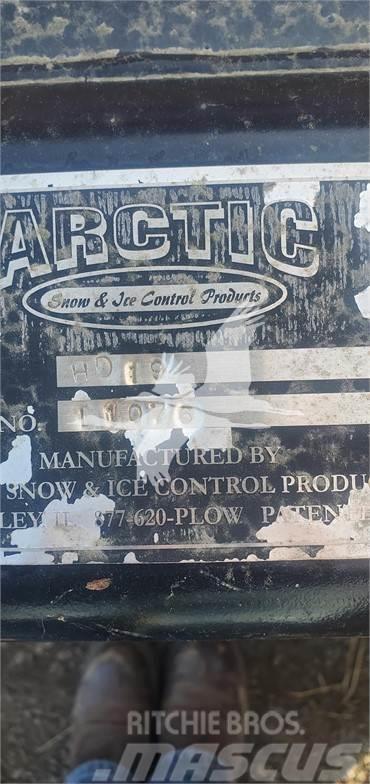  ARCTIC SNOW & ICE PRODUCTS HD19 Pługi