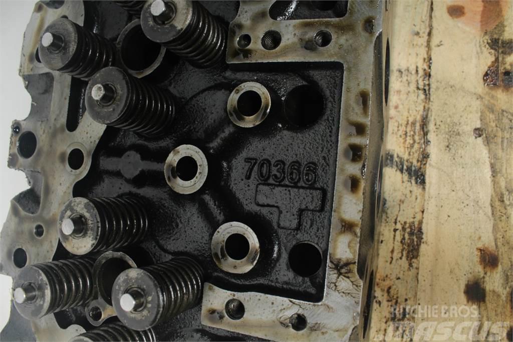 Massey Ferguson 7726 Cylinder Head Silniki