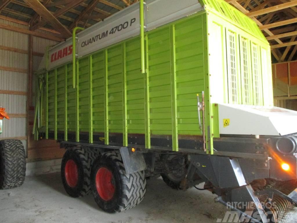 CLAAS Quantum 4700 Self loading trailers