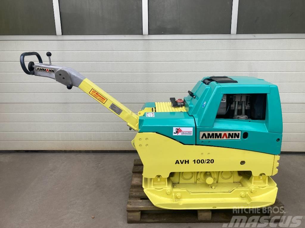 Ammann AVH 100-20 Plate compactors