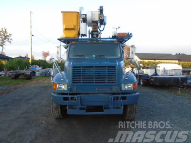 International F 4900 Truck & Van mounted aerial platforms