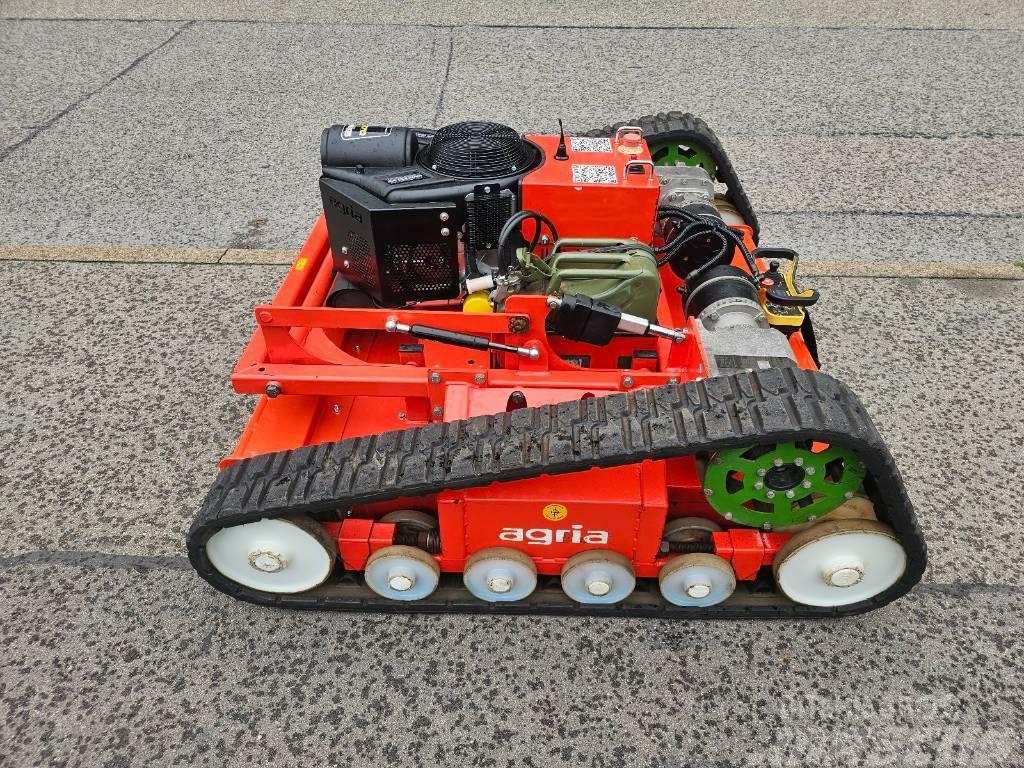 Agria 9600 - 112 Mounted and trailed mowers