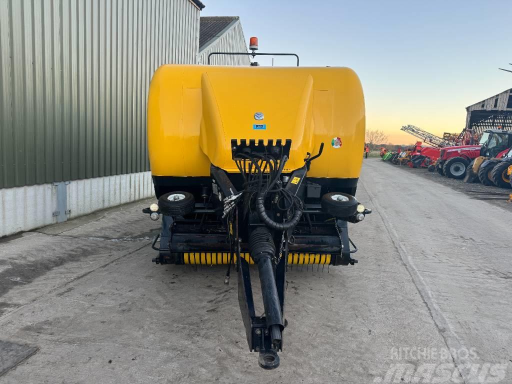 New Holland BB 9060 Square balers