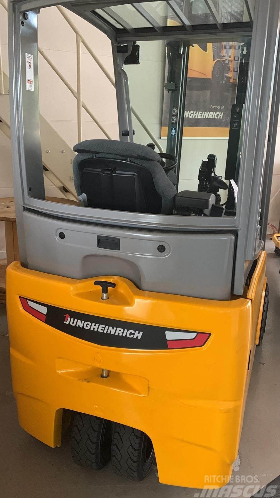 Jungheinrich EFG216k Neumaschine Electric forklift trucks