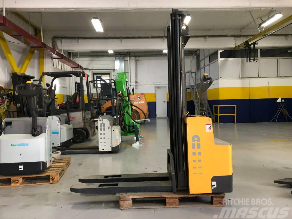 Atlet CSH 125 Self propelled stackers