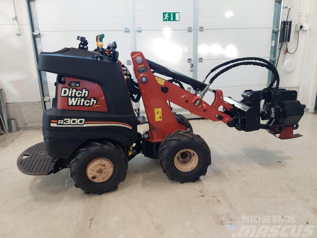 Ditch Witch R300 Trenchers