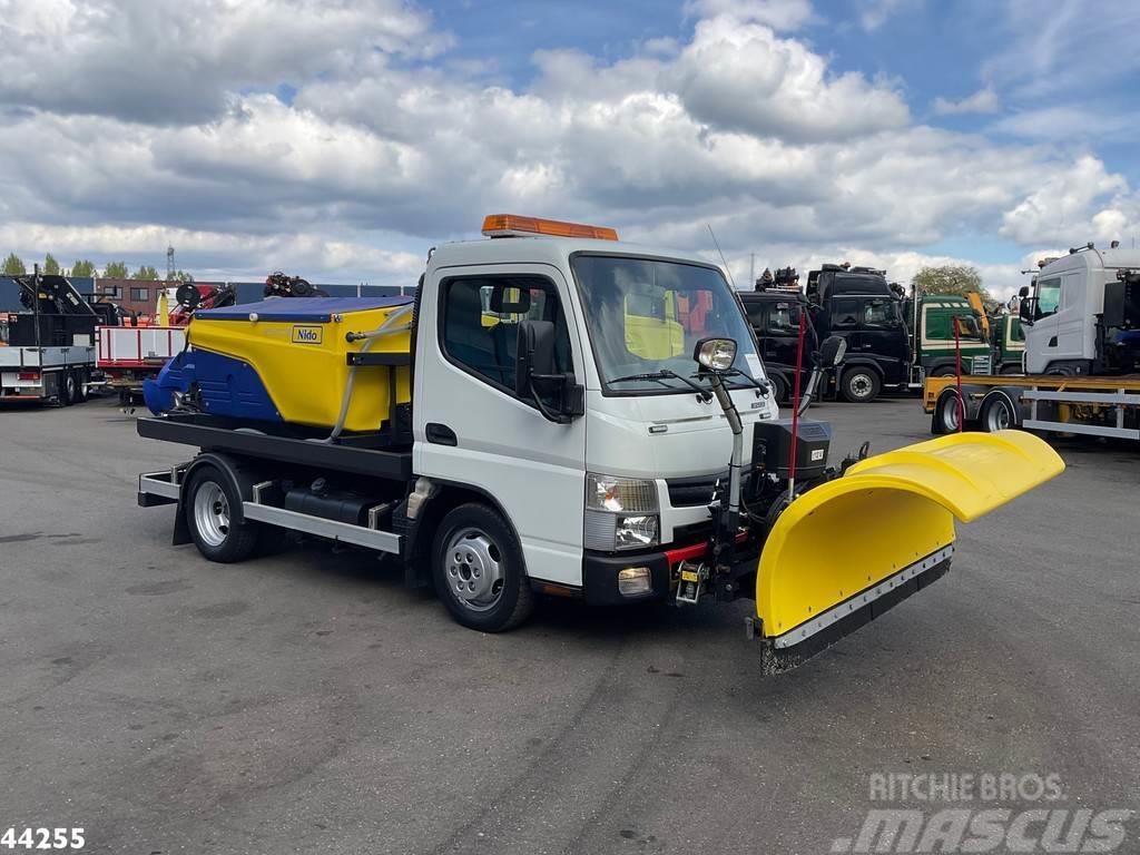 Mitsubishi Canter 3S13 NIDO Zoutstrooier Just 47.970 km! Sand and salt spreaders