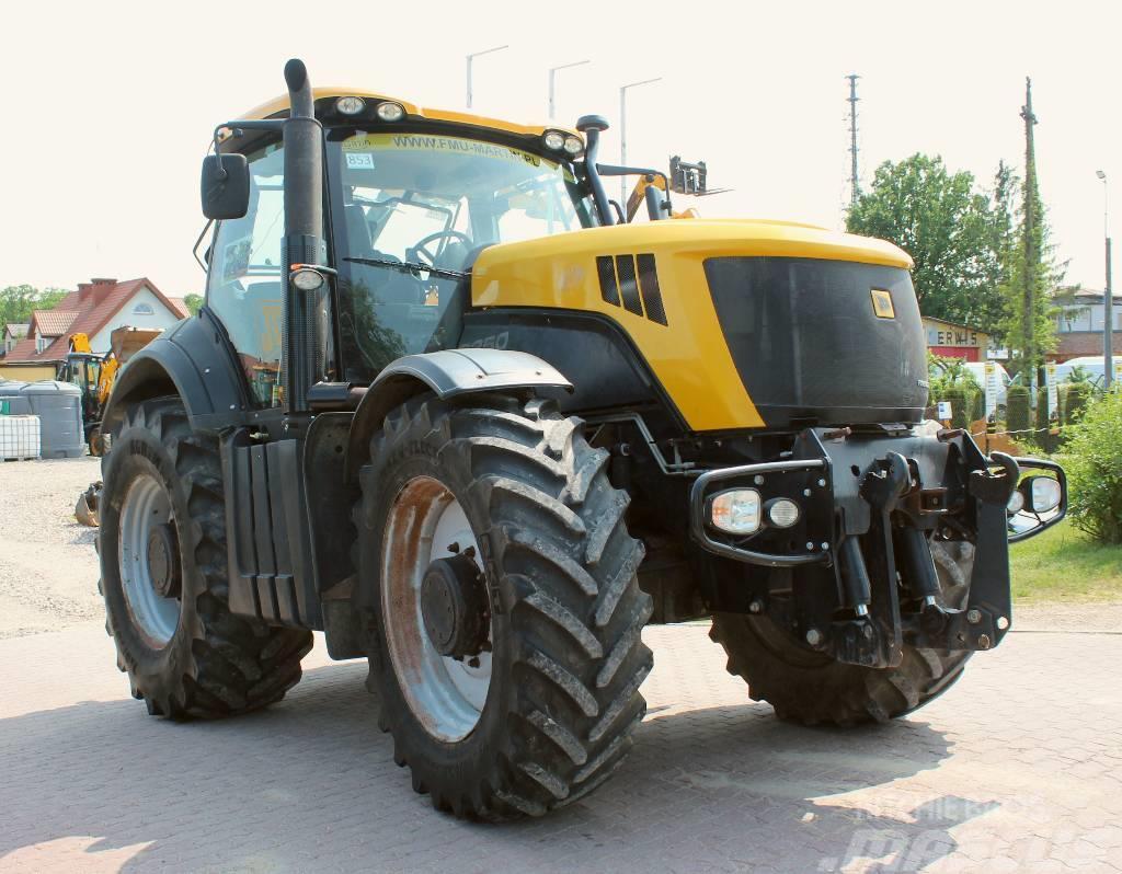 JCB Fastrac 8250 Tractors