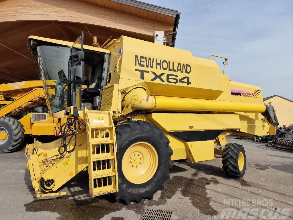New Holland TX 64 Combine harvesters