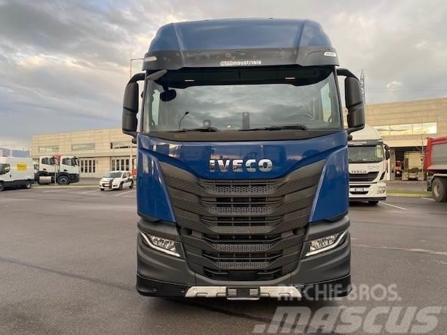 Iveco S-Way AS 440.180 Tractor Units
