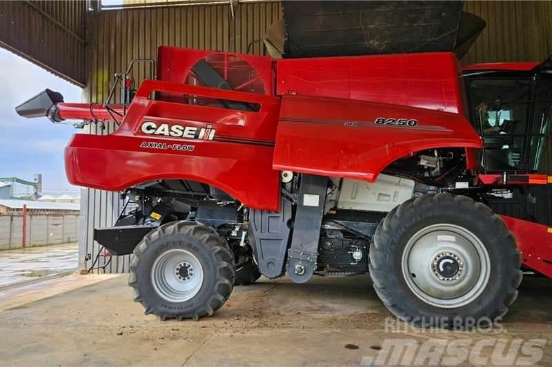 CASE 8250 2WD Combine Other trucks