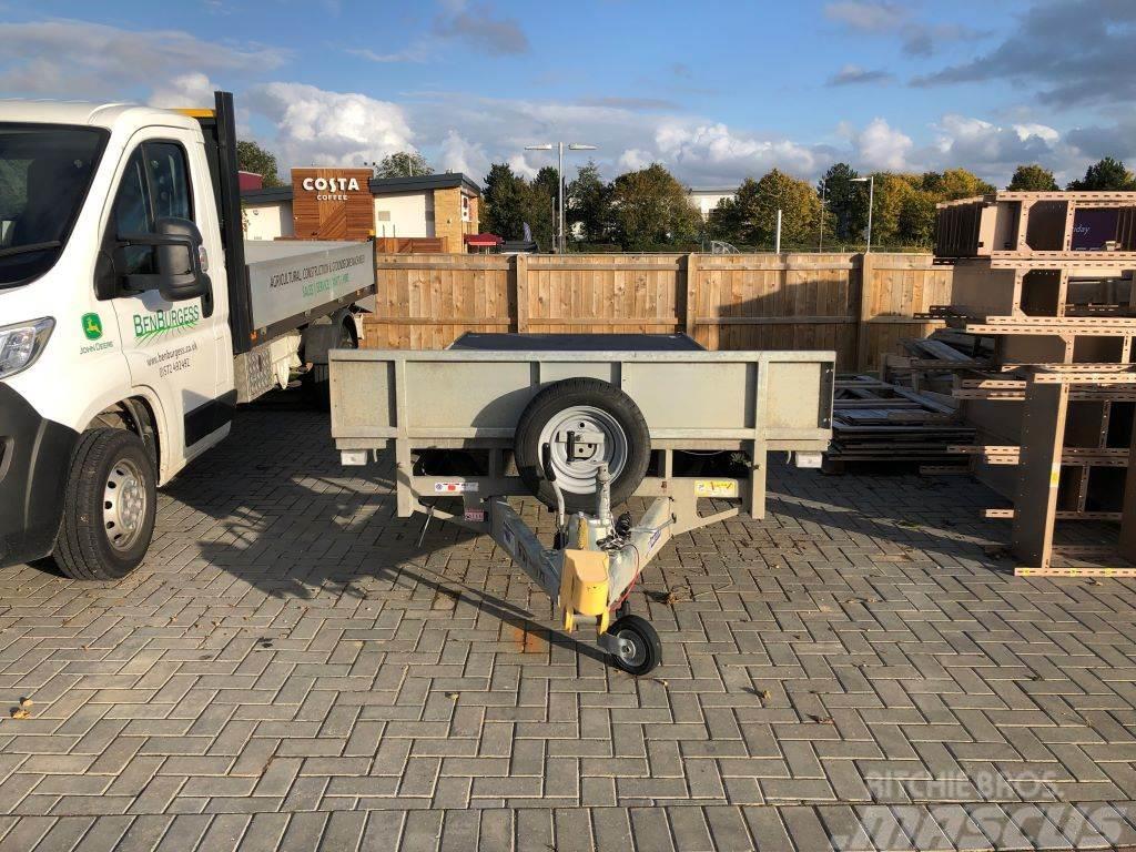 Ifor Williams LM166 Flatbed/Dropside trailers
