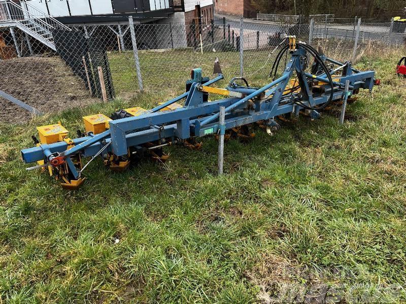 Kleine Unicorn 2 12-reihig Precision sowing machines