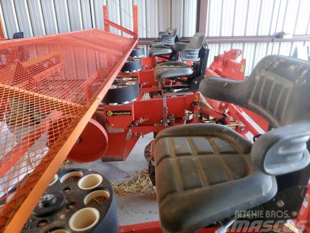  Checchi and Magli Trium 45 Other sowing machines and accessories