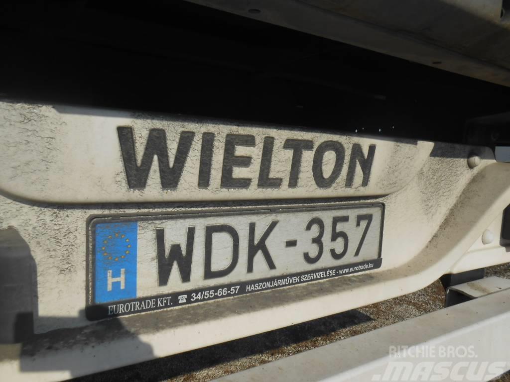 Wielton NS-3 Flatbed/Dropside semi-trailers