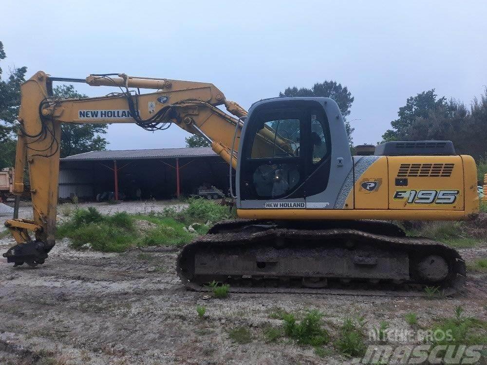 New Holland E195LCT Crawler excavators