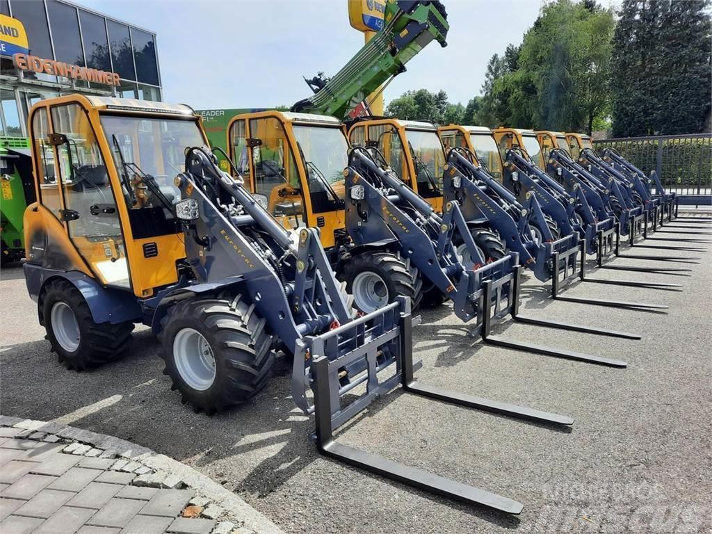 Eurotrac W12 S Kabine Stage V Hoftrac Front loaders and diggers