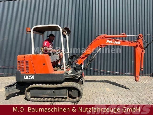 Pel-Job 250 / 2,5 t / Mini excavators < 7t (Mini diggers)