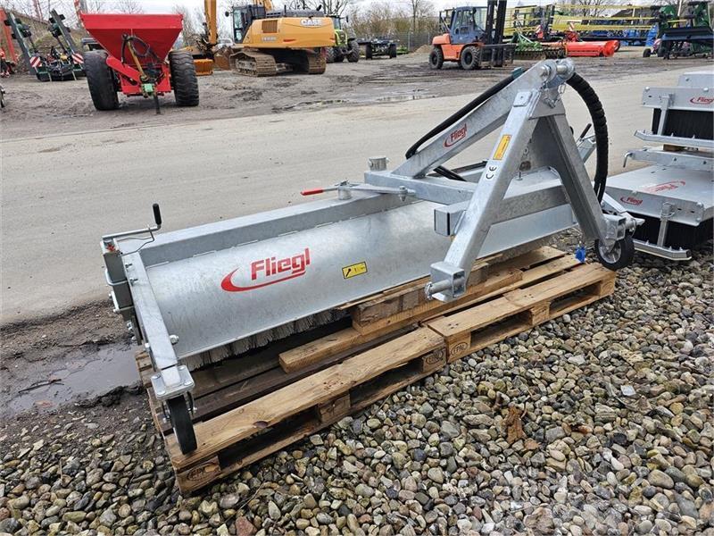 Fliegl 2,3m Other tractor accessories