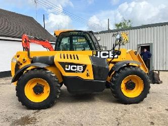 JCB 541-70