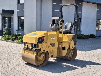 CAT CB 22
