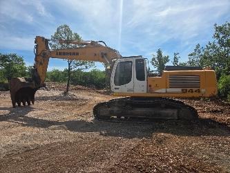 Liebherr 944