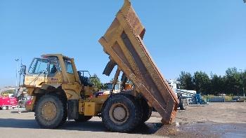 Komatsu 405
