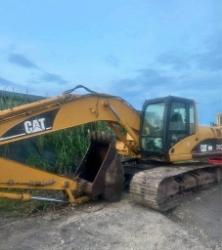 CAT 320 C L