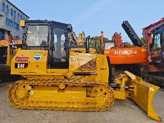 CAT D 5 K