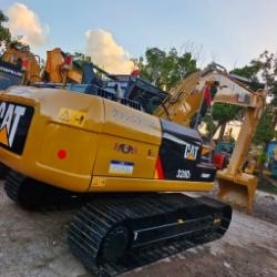 CAT 320D2