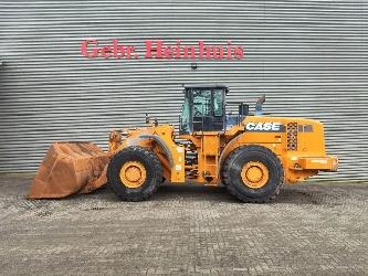 CASE 1221E