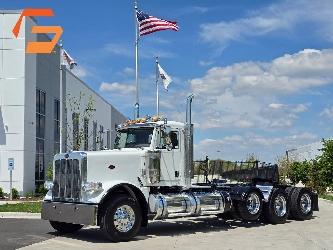 Peterbilt 389