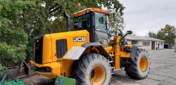 JCB 435