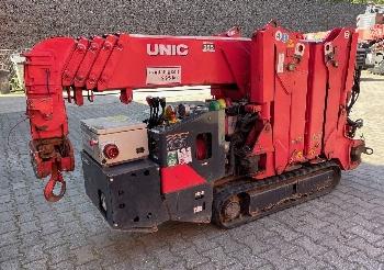 Unic URW-095