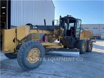 CAT 120M2 AWD