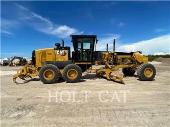 CAT 140 AWD