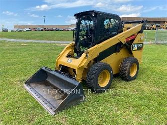 CAT 272 D 2