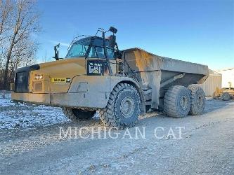 CAT 745C