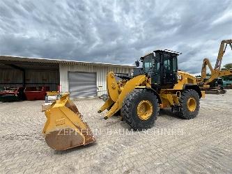CAT 926M