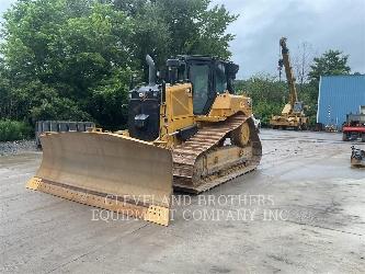 CAT D6