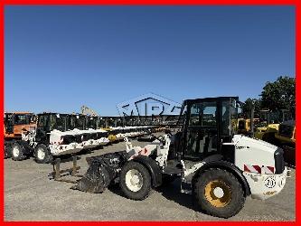CAT 908 M