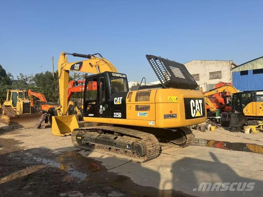 CAT 325 D Koparki gąsienicowe