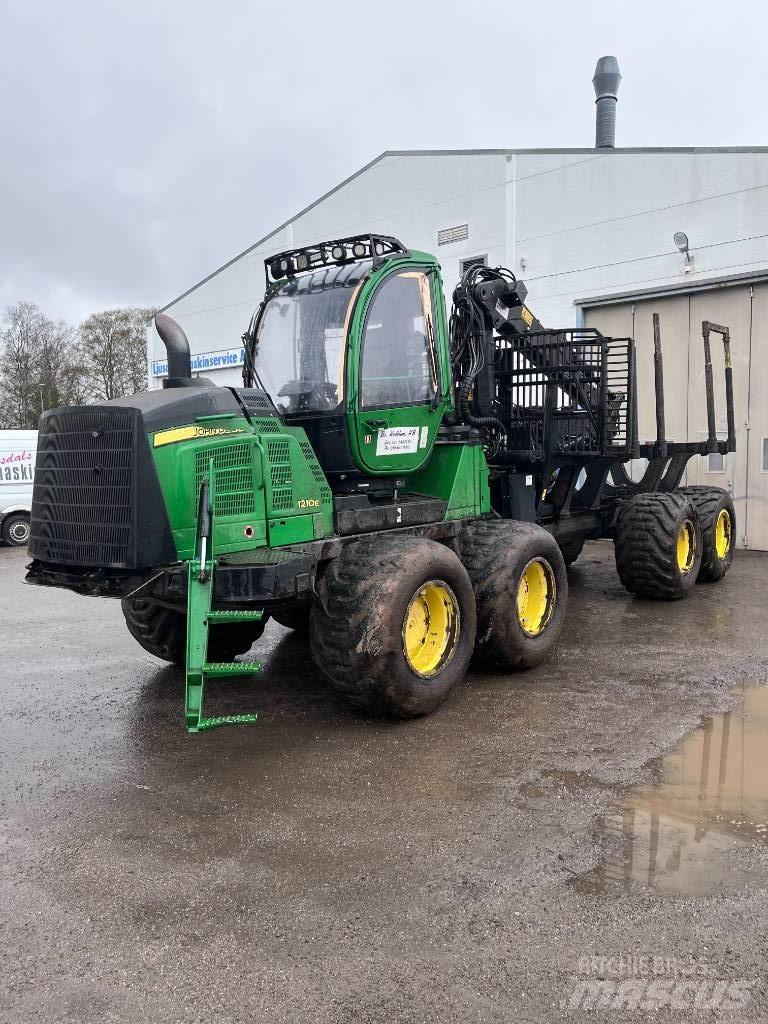 John Deere 1210 E Forwardery