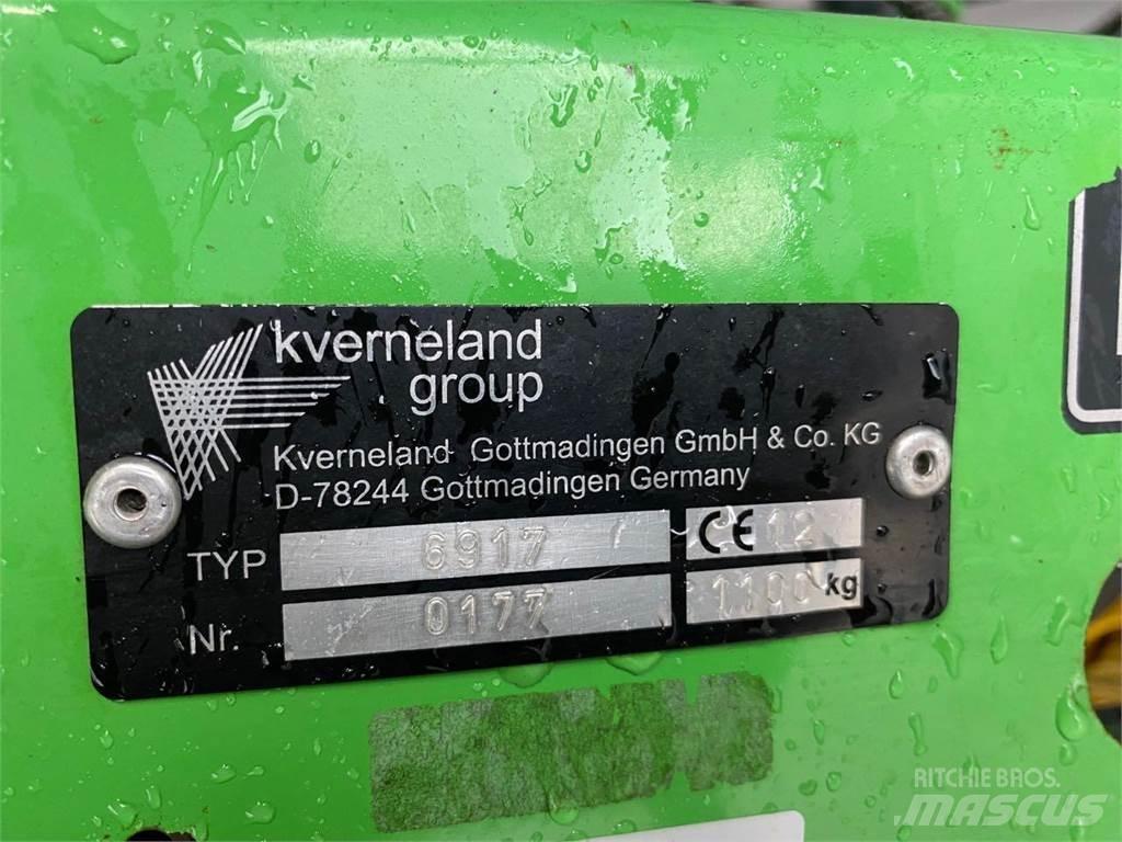 Deutz-Fahr 6917 Zgrabiarki i przetrząsacze