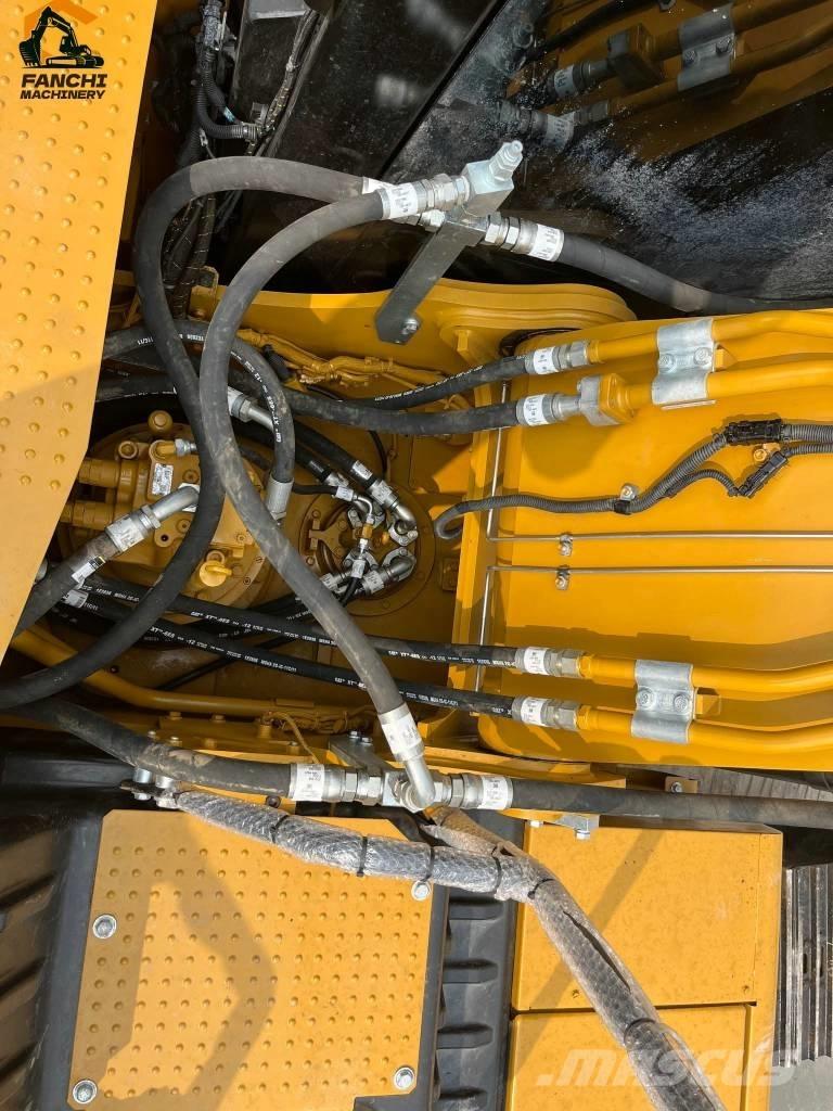 CAT 323 Koparki gąsienicowe