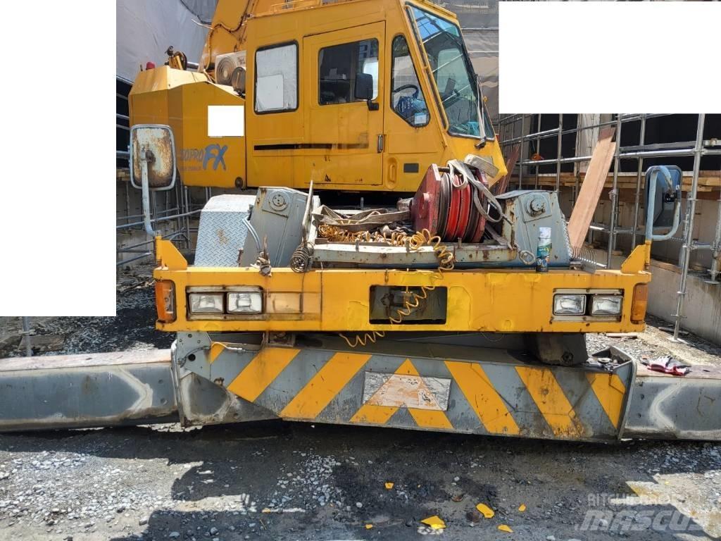 Tadano TR 250 M-5 Żurawie terenowe