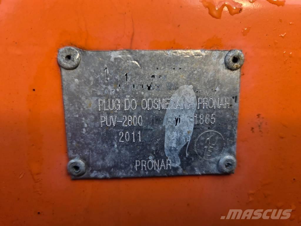 Pronar PUV 2800 Lemiesze i pługi śnieżne
